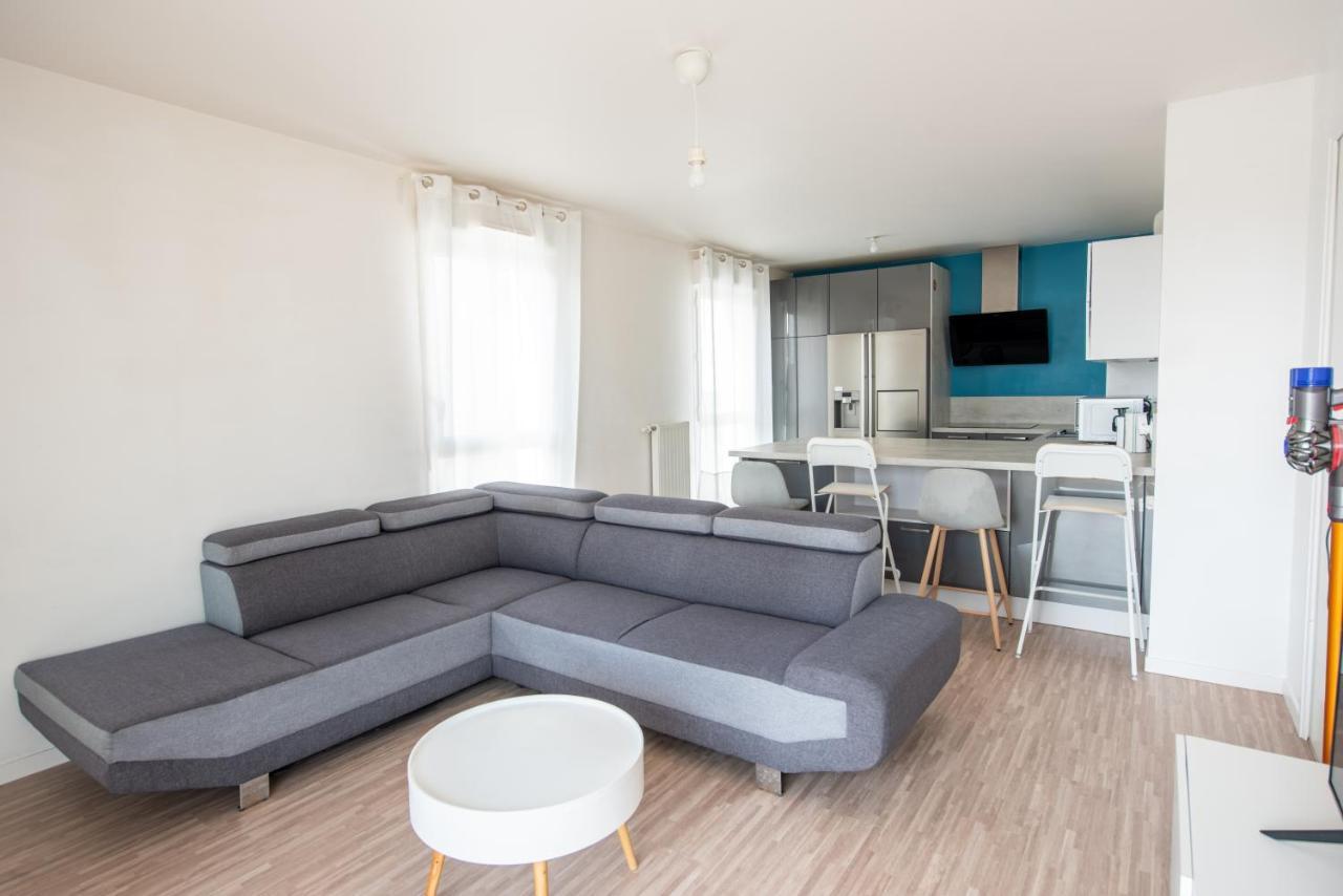 Appartements De 2 Ou 3 Chambres A 40 Minutes De Paris Courcouronnes 외부 사진